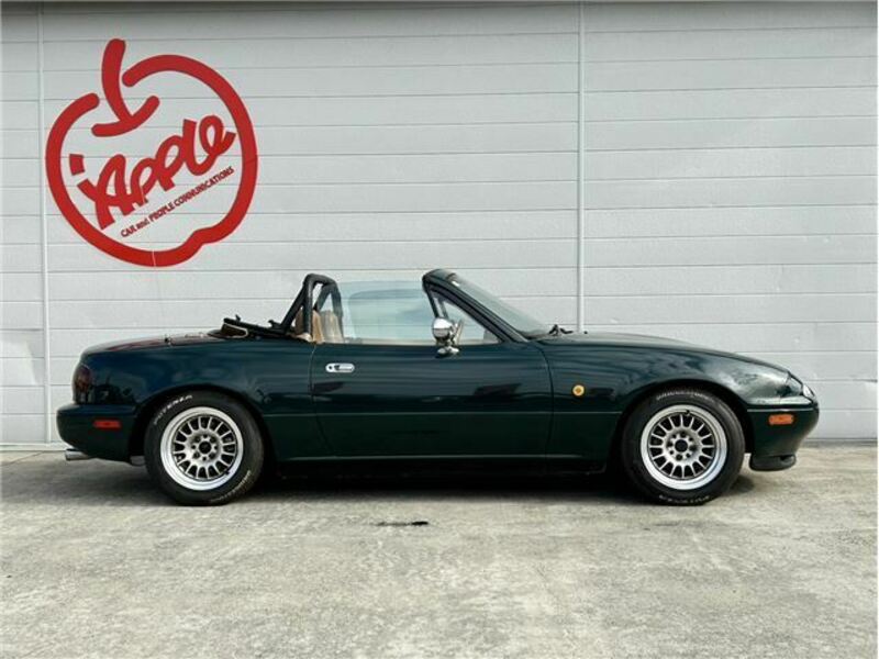 EUNOS ROADSTER