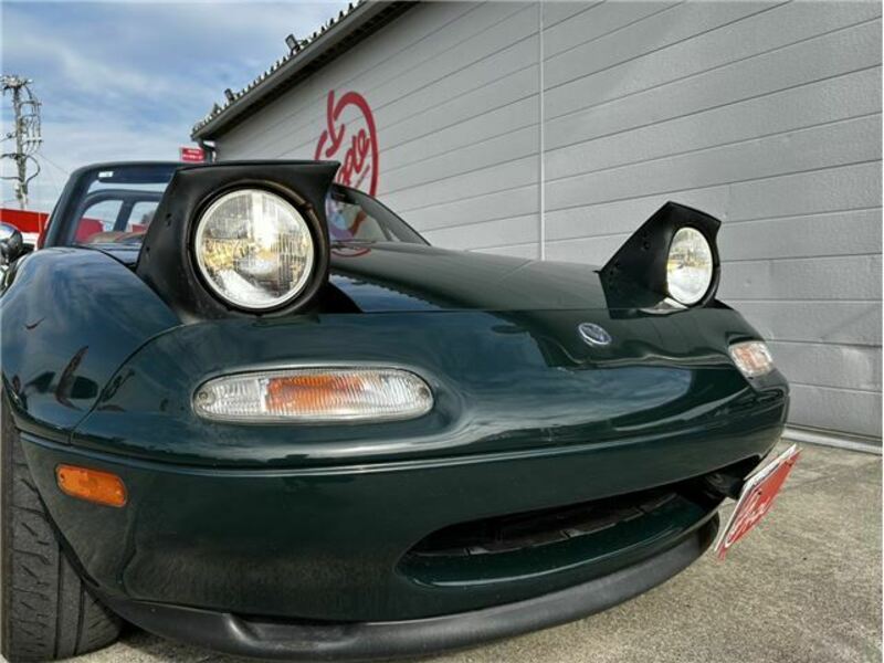 EUNOS ROADSTER