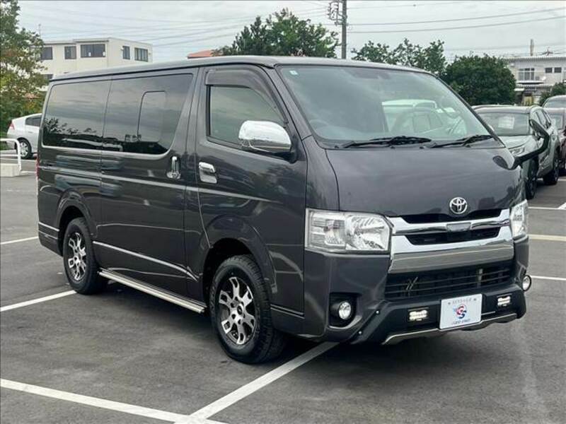 HIACE VAN