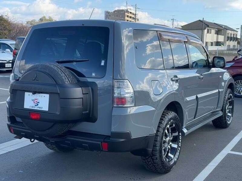 PAJERO