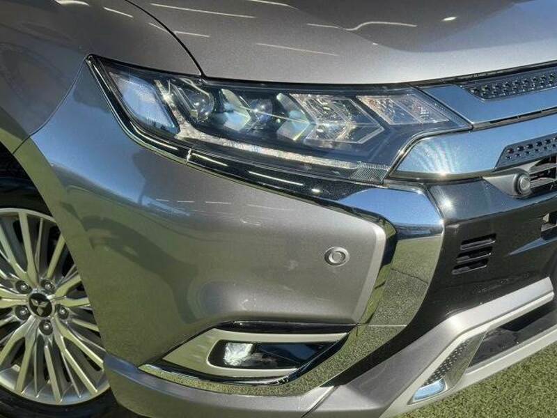 OUTLANDER PHEV