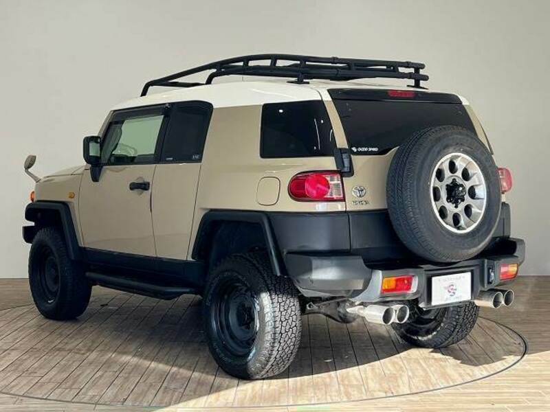 FJ CRUISER