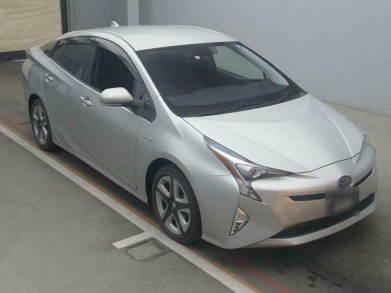 PRIUS-0