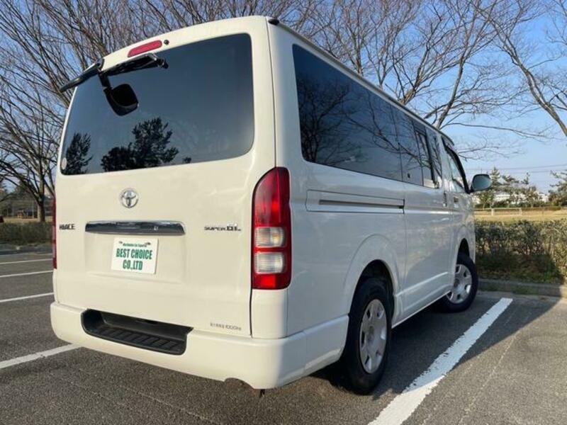 HIACE VAN