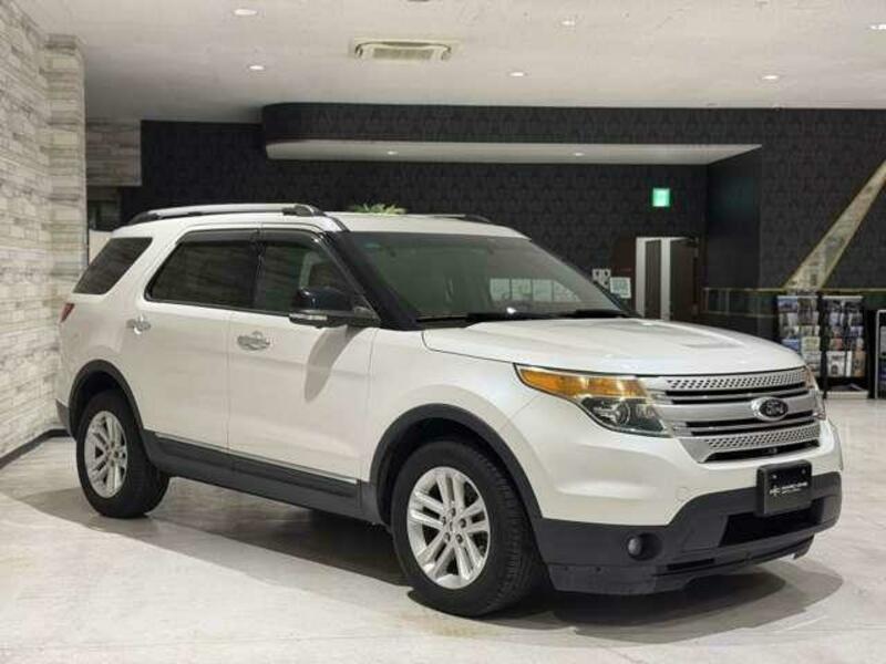 FORD EXPLORER