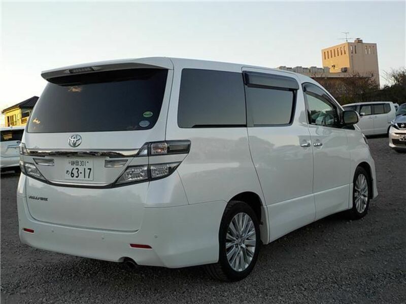 VELLFIRE