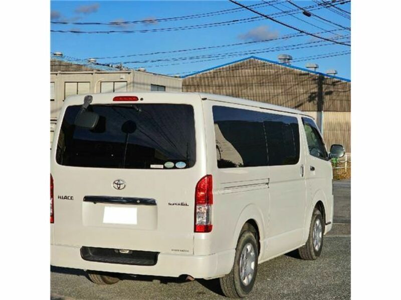 HIACE VAN