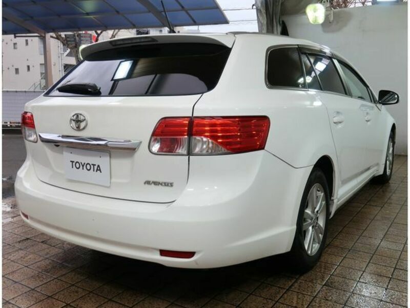 AVENSIS WAGON