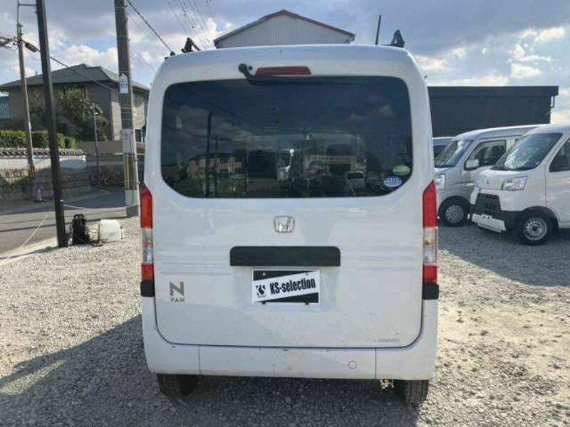 N-VAN