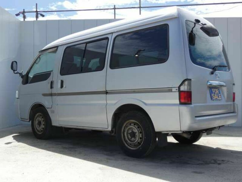 BONGO VAN