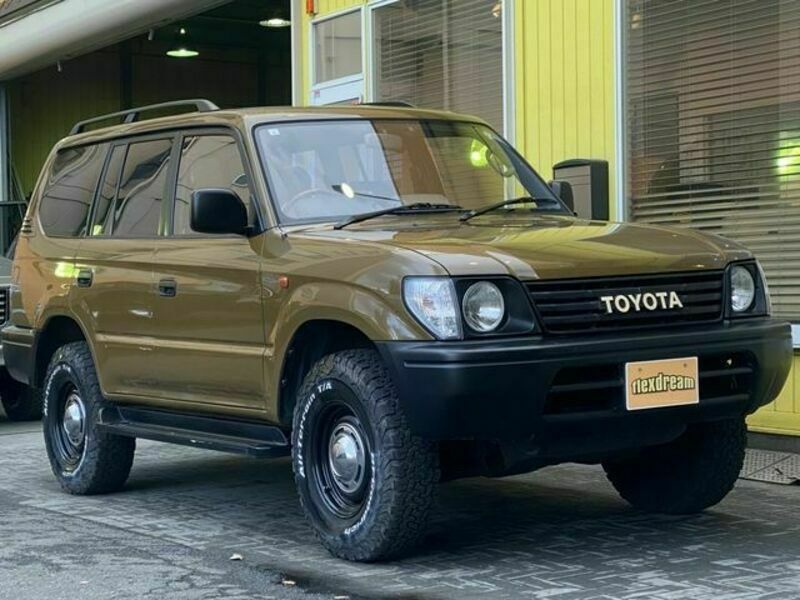 TOYOTA LAND CRUISER PRADO