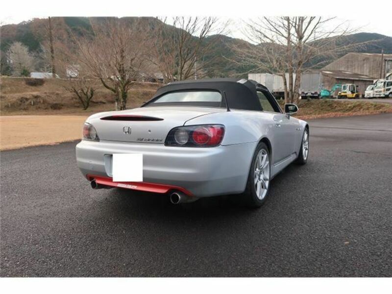 S2000