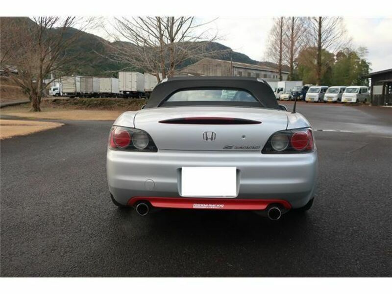 S2000