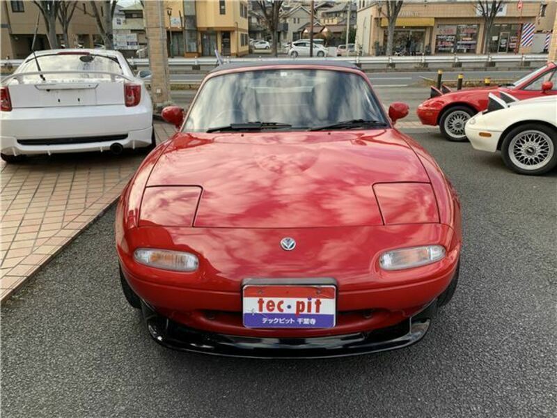 EUNOS ROADSTER