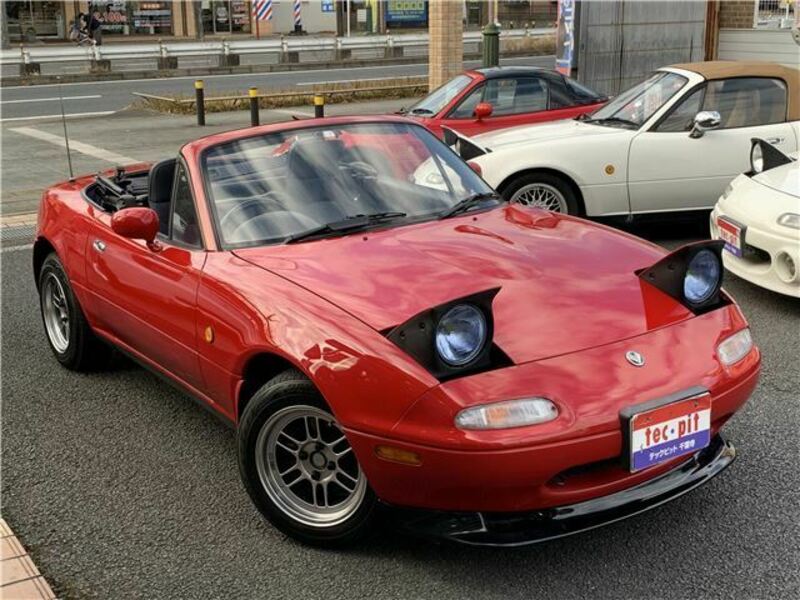 EUNOS ROADSTER