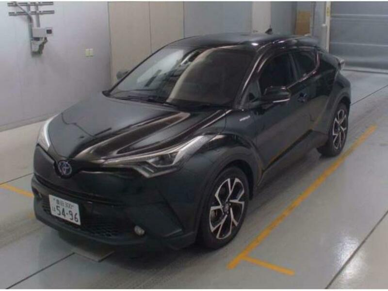 Used 2017 TOYOTA C-HR DAA-ZYX10  SBI Motor Japan