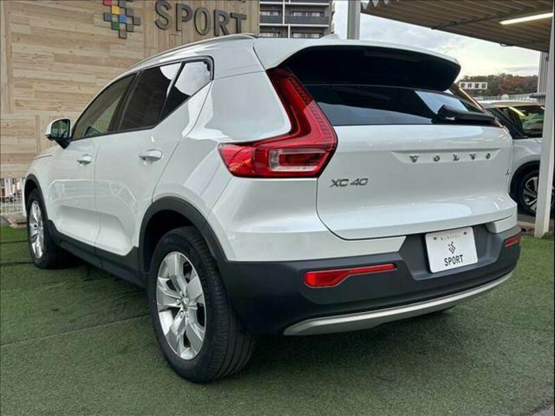 XC40