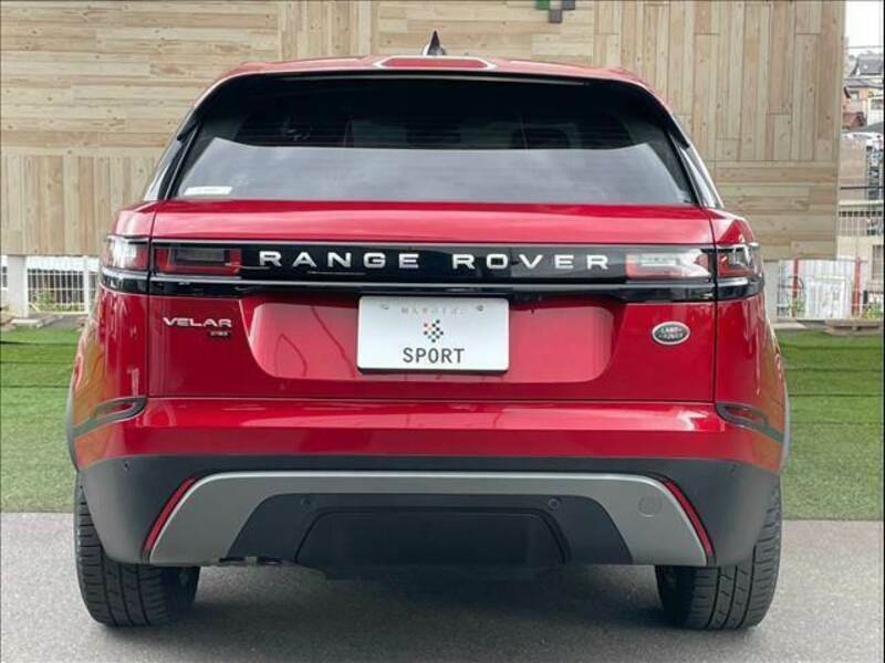 RANGE ROVER VELAR