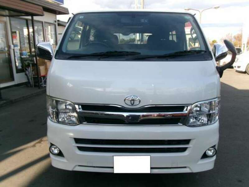 HIACE VAN