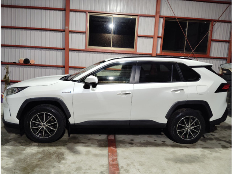 RAV4