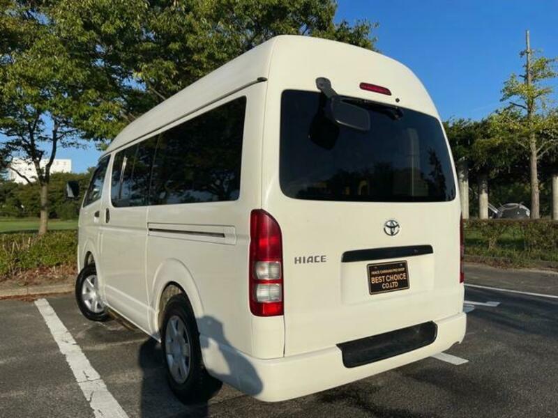 HIACE VAN