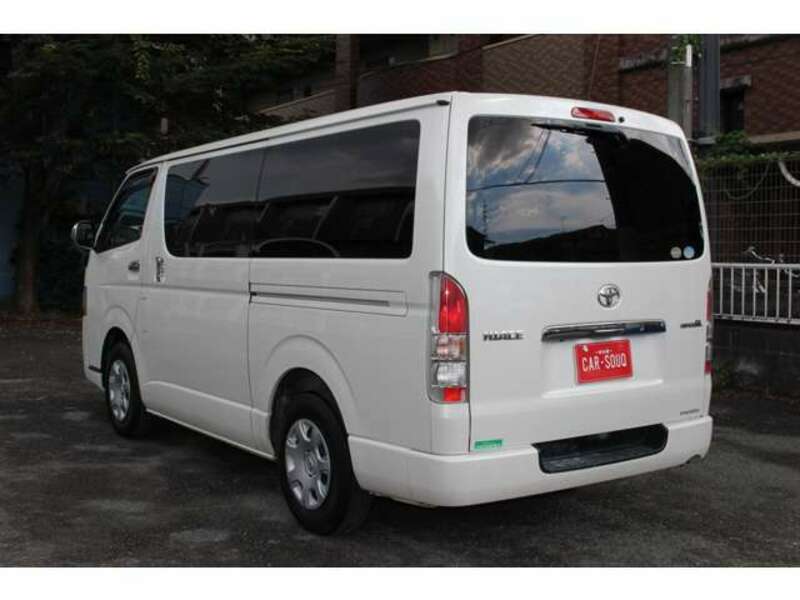 HIACE VAN