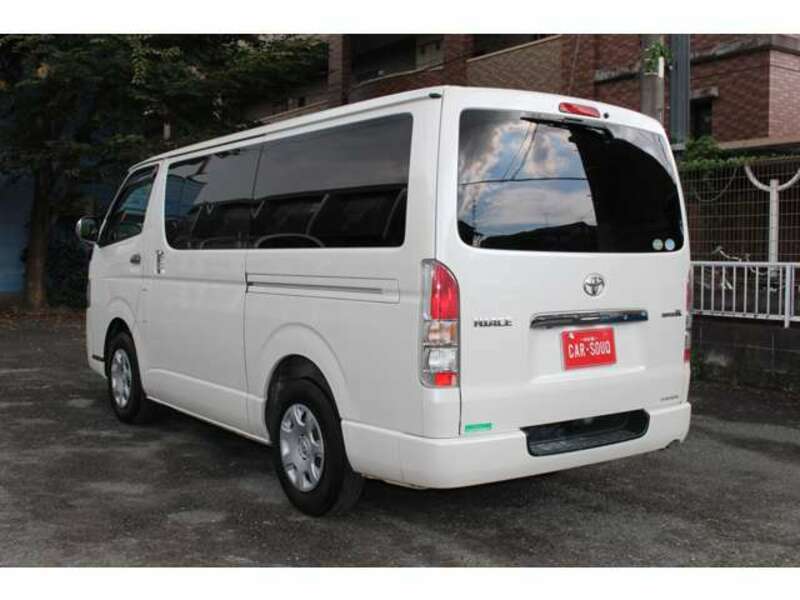 HIACE VAN