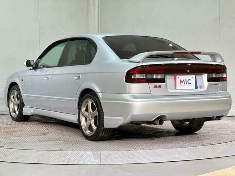 LEGACY B4