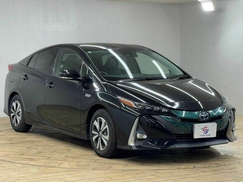 PRIUS PHV