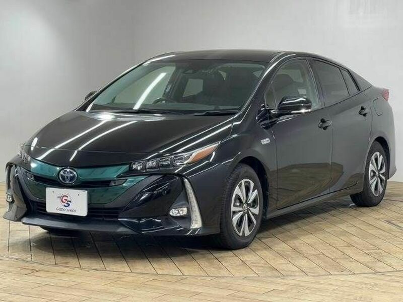 PRIUS PHV