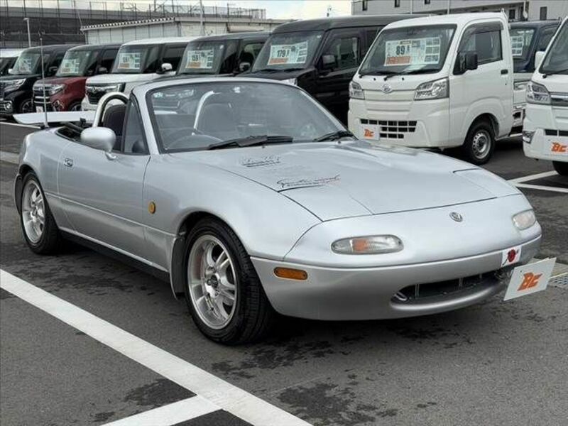 EUNOS ROADSTER