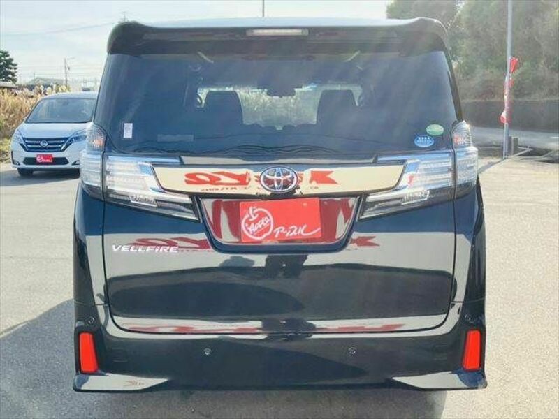 VELLFIRE