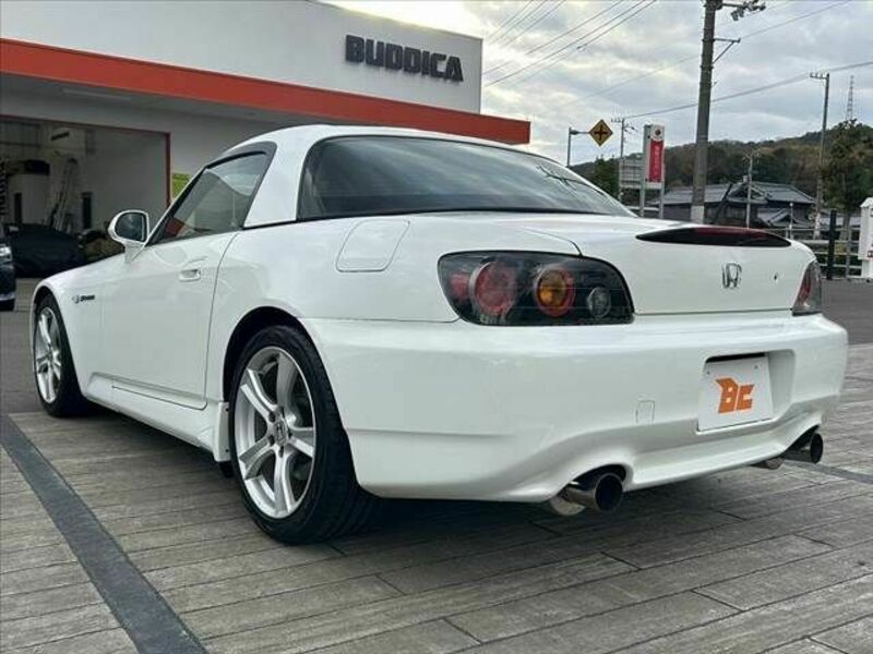 S2000