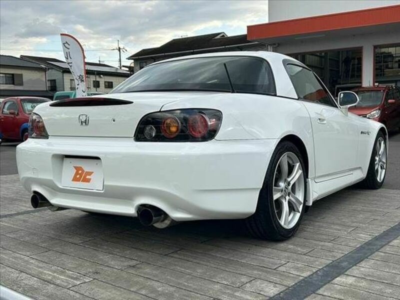 S2000