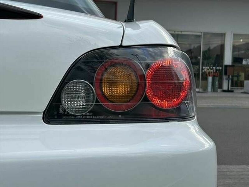 S2000