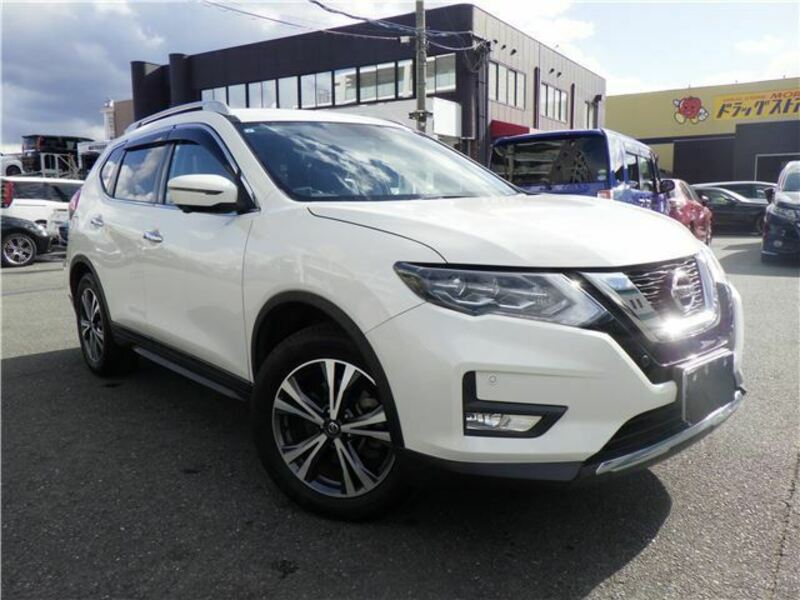 X-TRAIL