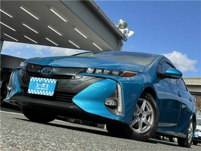 PRIUS PHV