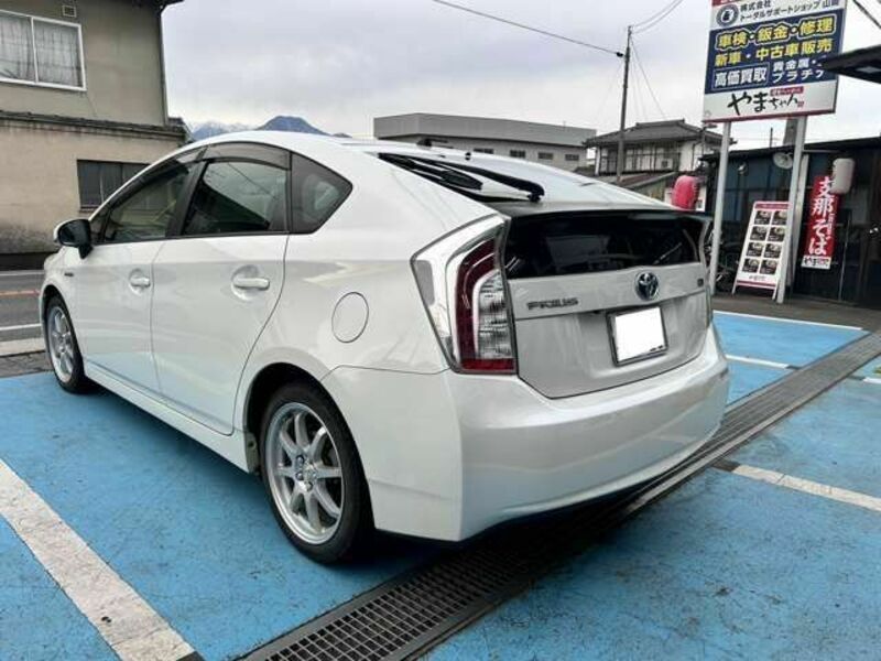 PRIUS