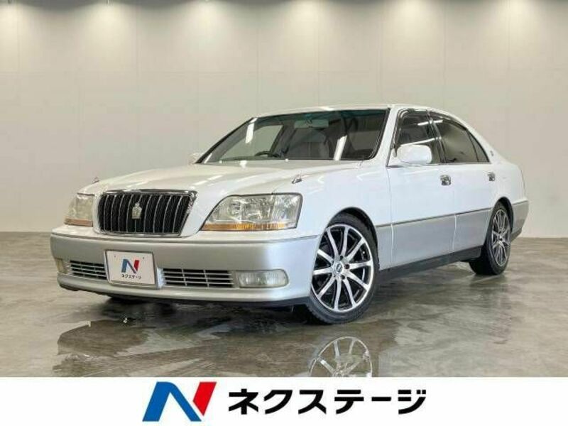 TOYOTA CROWN MAJESTA