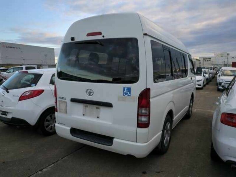 HIACE VAN