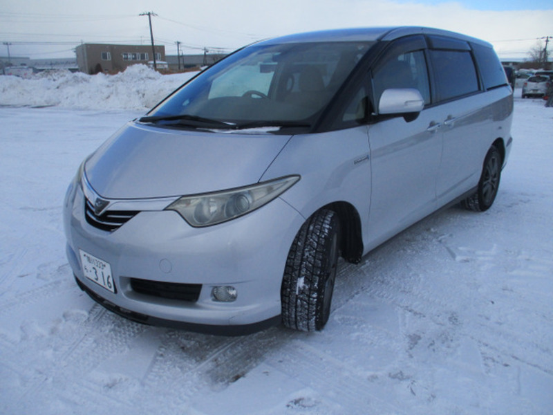 TOYOTA ESTIMA HYBRID