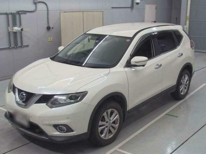 X-TRAIL