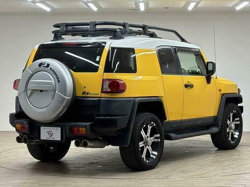 FJ CRUISER