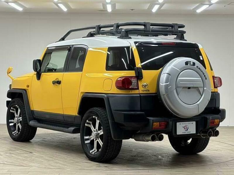 FJ CRUISER