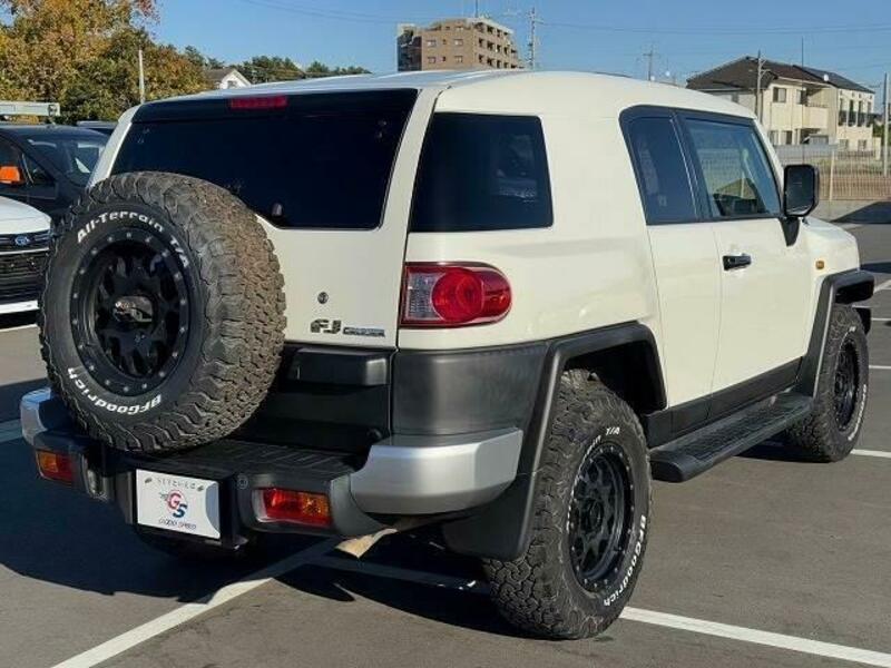 FJ CRUISER