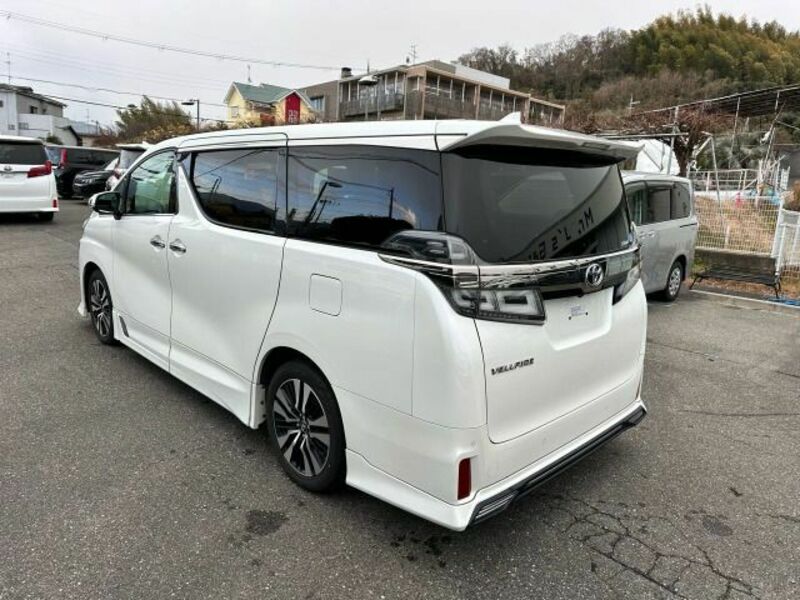 VELLFIRE