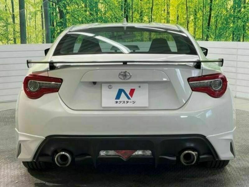 86