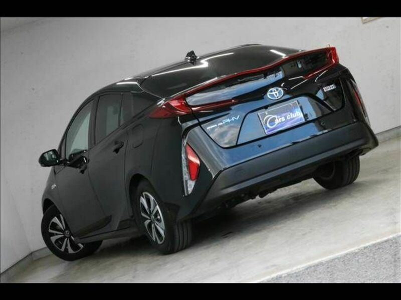 PRIUS PHV