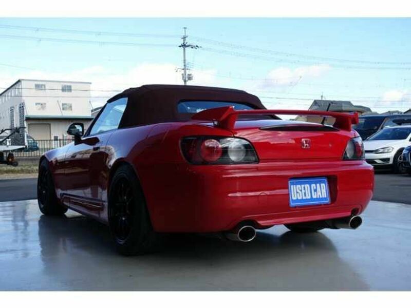 S2000