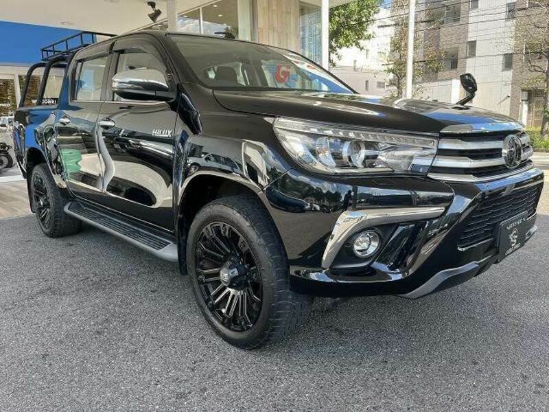 HILUX